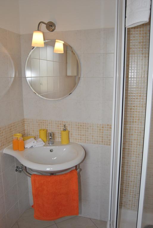 Bed & Breakfast Valeri Артена Екстер'єр фото